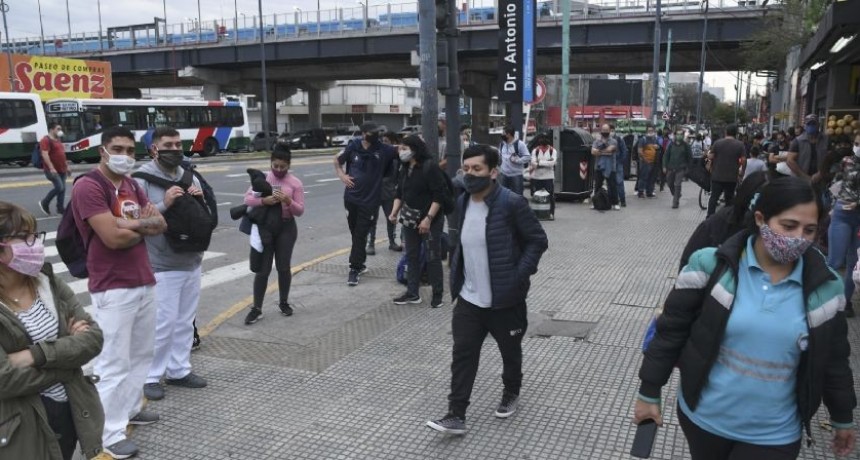 Los gastos de los hogares argentinos subio 37,6%  en la pandemia