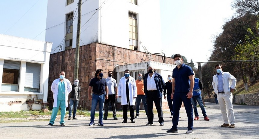Gustavo Sáenz recorrió el hospital San Bernardo