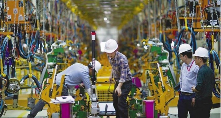 Las pymes industriales cayeron un 10,8%  en Agosto
