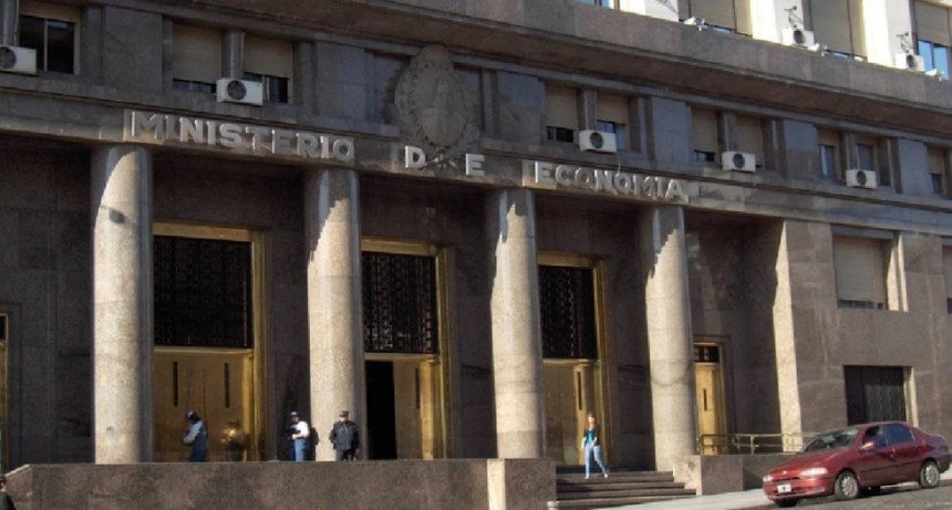 El Ministerio de Economía consiguió $60.338 millones