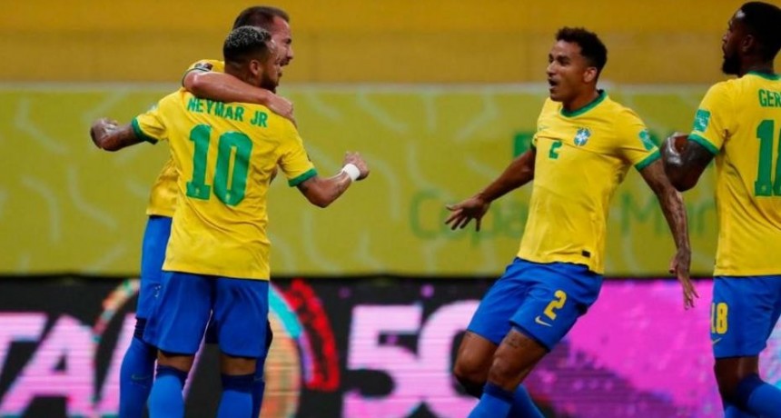 Brasil se mide con Perú EN VIVO