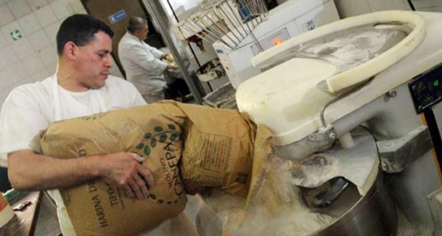 El pan subiría a $450 por final del fideicomiso triguero