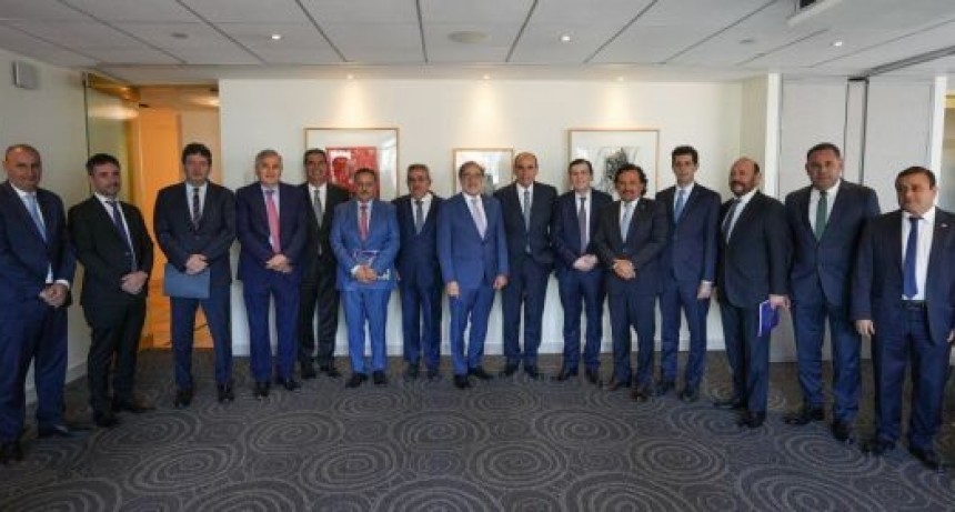 El BID junto a gobernadores priorizaron inversión