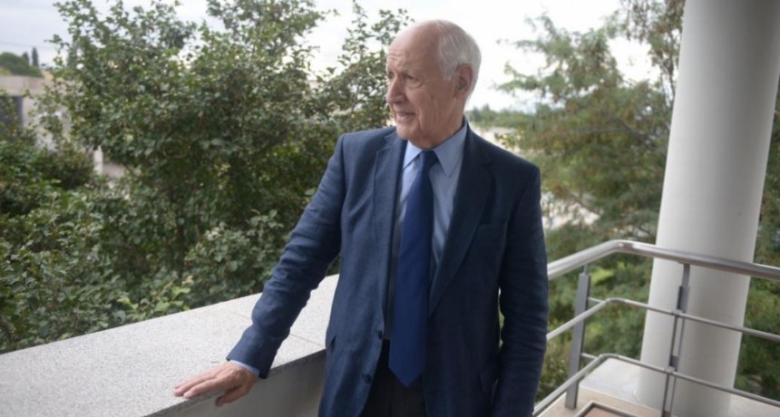 Lavagna se separa de Alberto e insiste: “Seré presidente o nada”