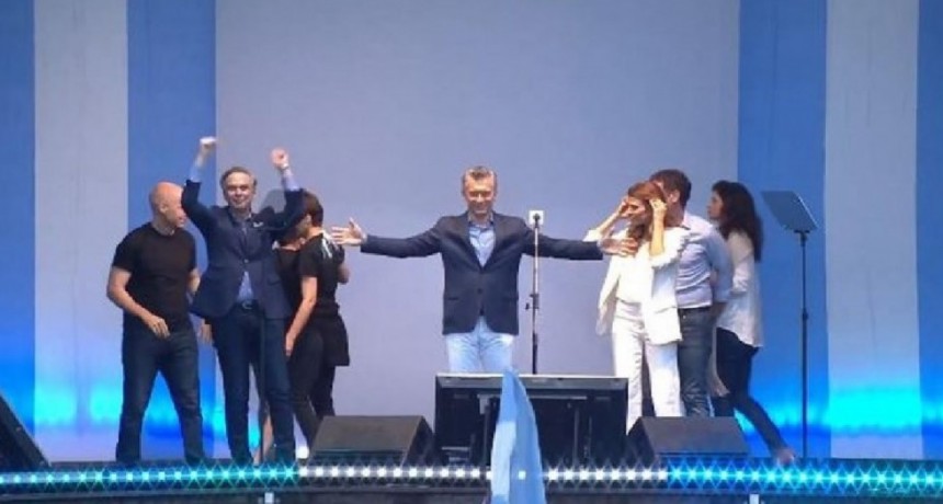 Macri: Esta es la fuerza de la Argentina y vamos a dar vuelta la historia para siempre