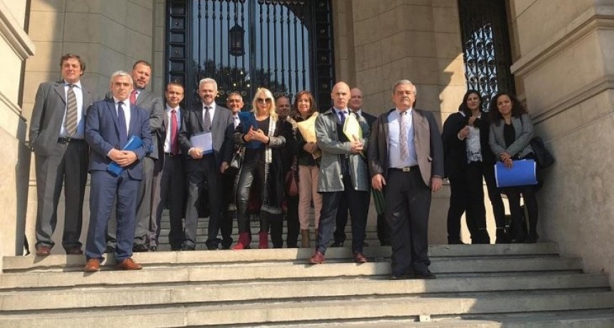 La Nación compensa a provincias por IVA y Ganancias