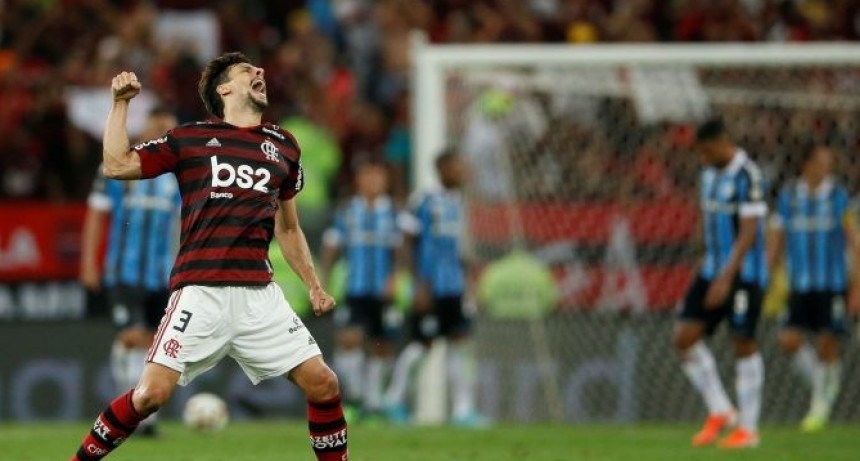 Flamengo goleó a Gremio y llegó al final de la Copa Libertadores
