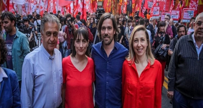 Del Caño: alentó a salir a la calle para enfrentar el ajuste que se viene,gane quien gane 