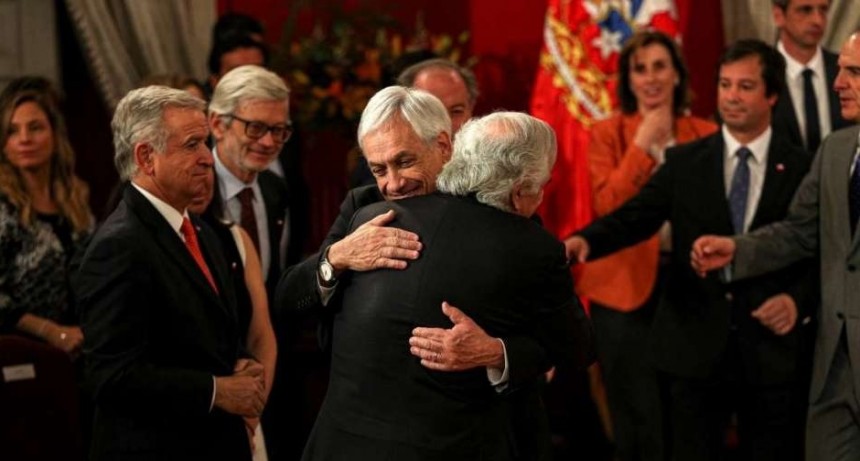 Piñera no logra la paz social