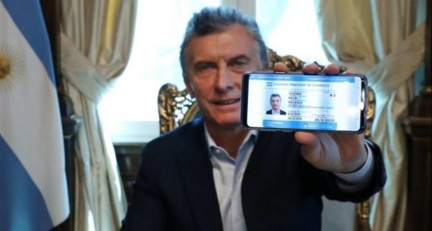 Se oficializó la versión digital del DNI para celulares