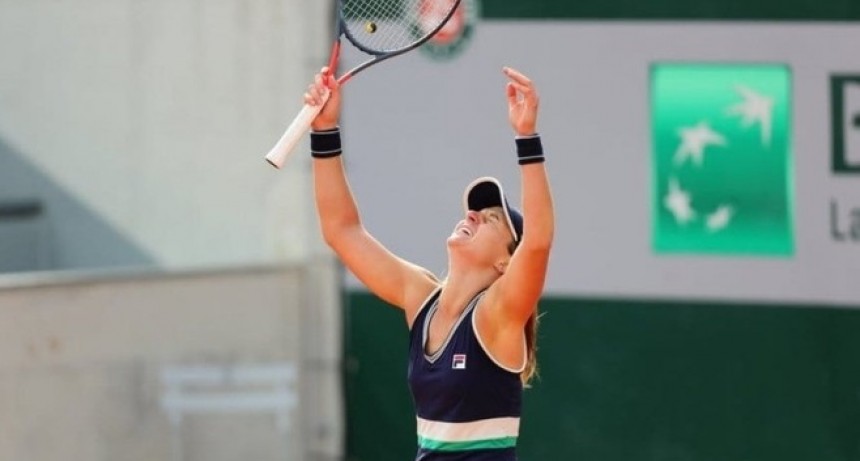 Nadia Podoroska avanza a paso firme en Roland Garros