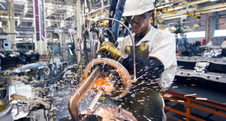 La producción metalúrgica cayó 2,1% en agosto