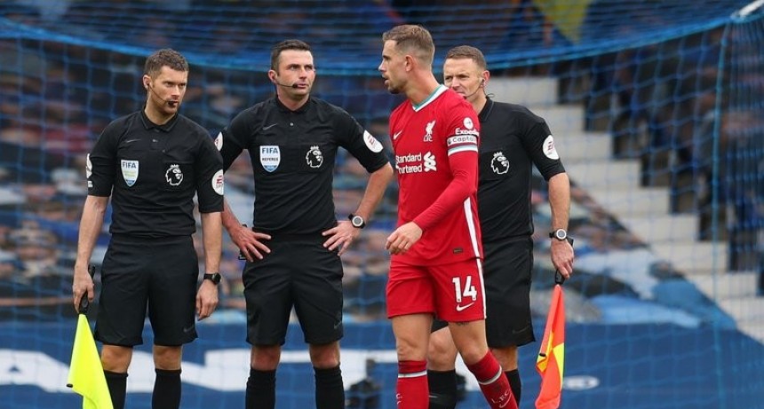 Everton empata 2-2 al Liverpool con la definición del VAR