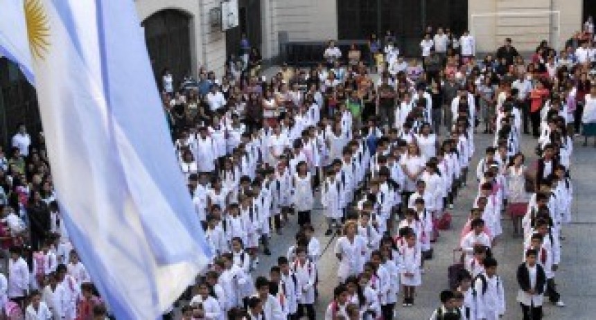 Clases presenciales en el año 2021 solicitaron padres