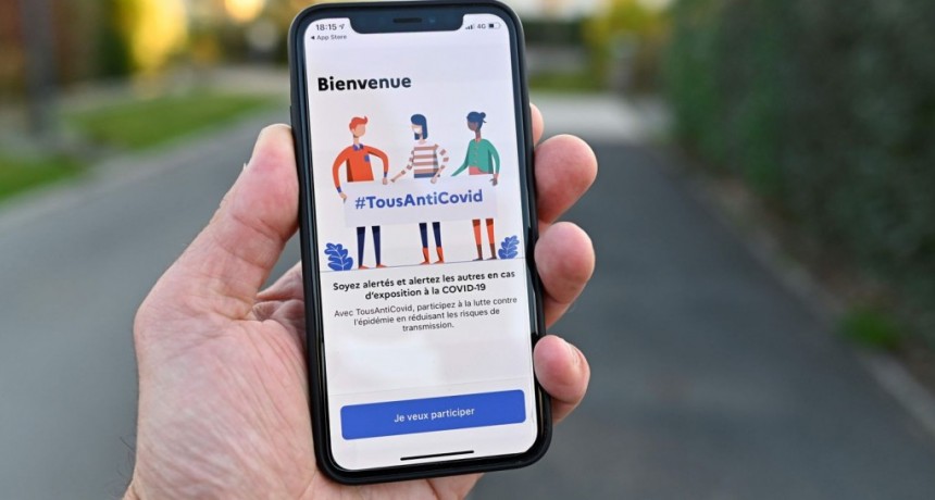 Francia lanza una nueva aplicación de rastreo del coronavirus tras reconocer el fracaso de la primera