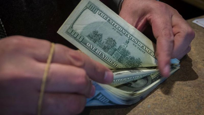 El Dólar Blue llegó al récor del año $191 D