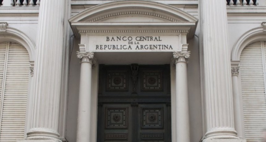 El Gobierno endureció los controles al dólar