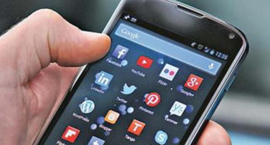 Telefonìa sube tarifas por arriba de lo autorizado por el Gobierno