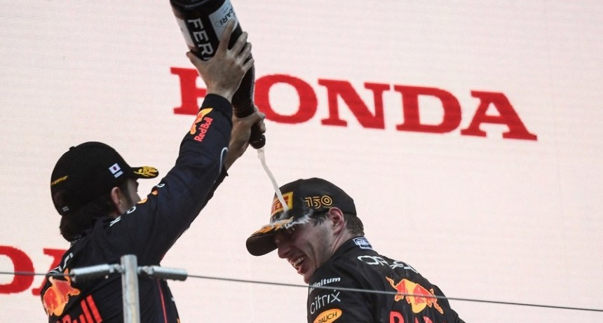Verstappen se coronó Campeón en Japón 