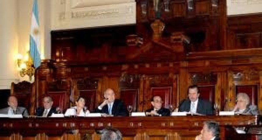 La Corte y los magistrados rechazan el impuesto a las Ganancias
