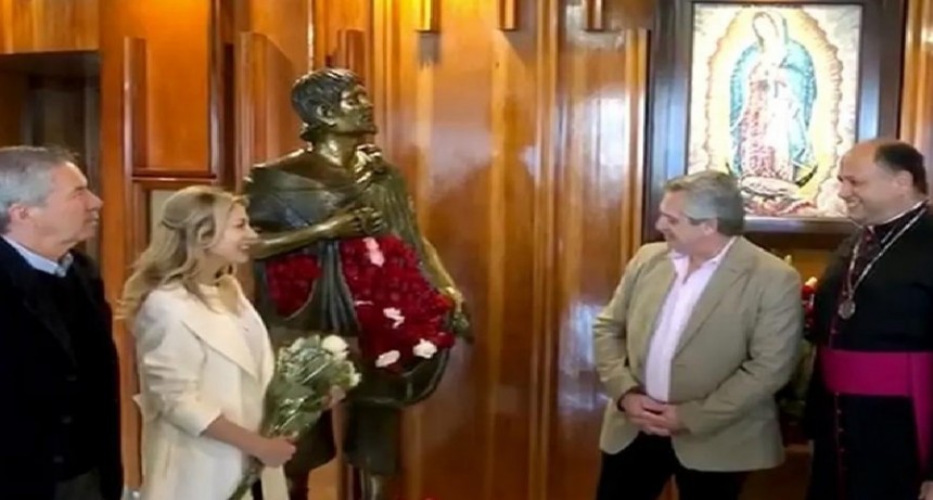 Alberto Fernandez: le pedí a la Virgen que nos ayude en Argentina