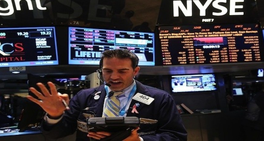 Wall Street cerró con ganancias por triplicado
