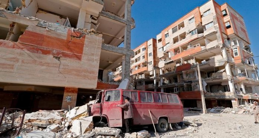 Muertos y heridos dejo el terremoto en el noroeste de Irán