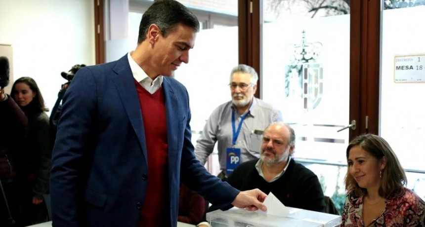 Cerraron los comicios en España: se impone el socialismo