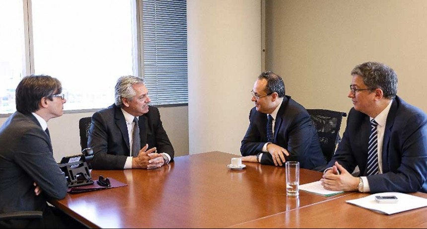 La CAF confirma préstamo de US$ 4000 al gobierno de Fernandez