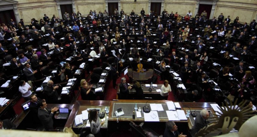 Diputados debate reforma ley de góndola y alquileres