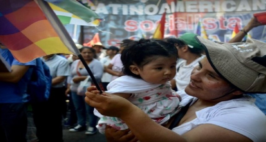 Miles de mujeres marchan en todo el País contra la violencia de género