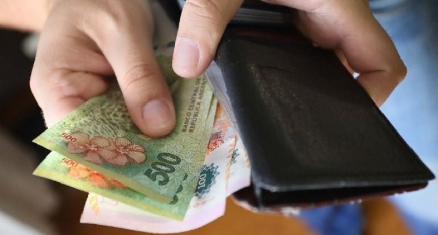 El mínimo imponible del impuesto a las Ganancias subiría 45% en enero
