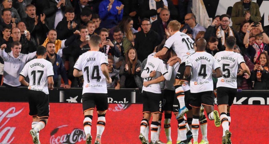 El Valencia le gano 2 a 1 al Villarreal