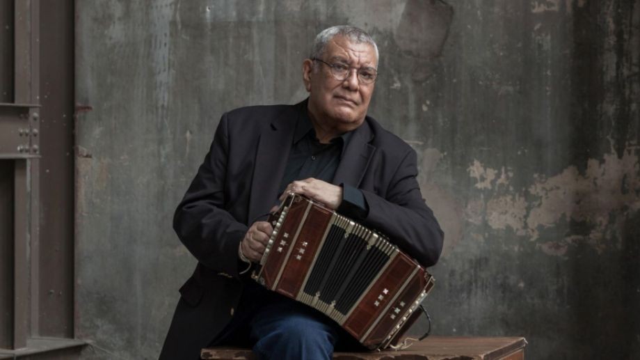 Dino Saluzzi  en 'Albores' hace lucir al bandoneón