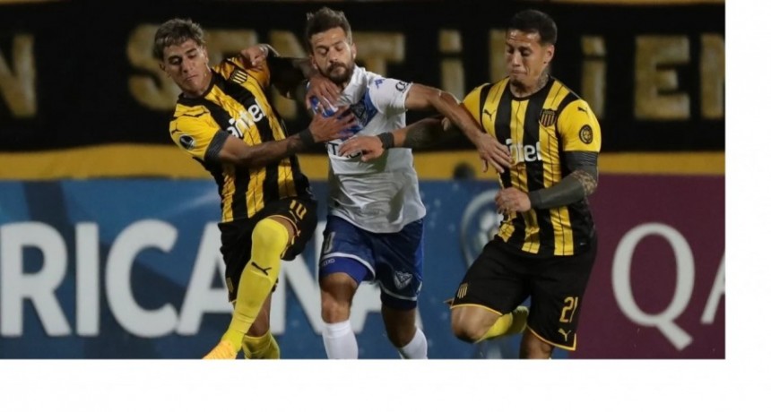 Peñarol empataron Vélez por la Copa Sudamericana 