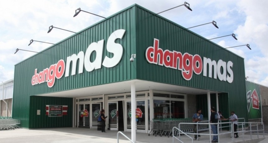 Coto compraría Walmart que opera el Changomas en Argentina