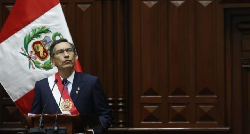 El Congreso de Perú destituyó al presidente Martín Vizcarra