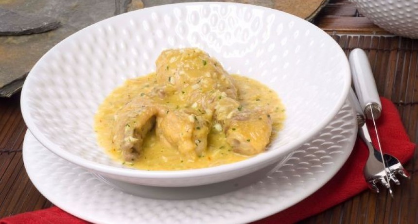 Pollo a la pepitoria