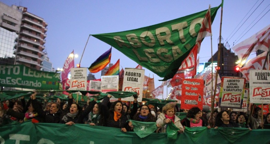 Alberto Fernández envió al congreso el proyecto de legalización del aborto