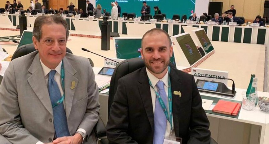 Alberto Fernandez aumentó unos U$S 10 mil millones la deuda
