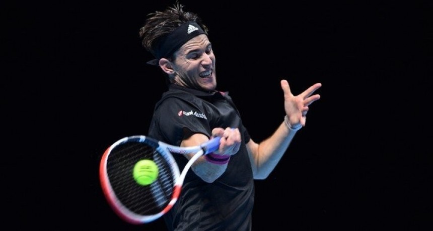 Daniil Medvedev y Dominic Thiem chocan por el último título del año