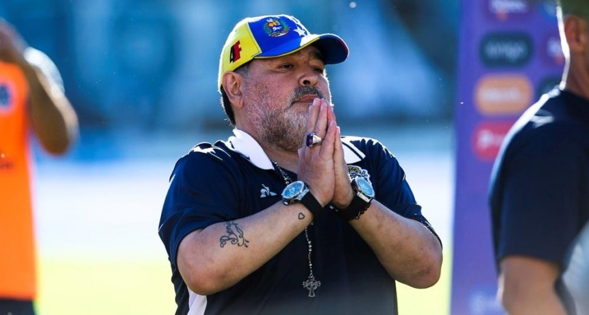 Murió Diego Armando Maradona