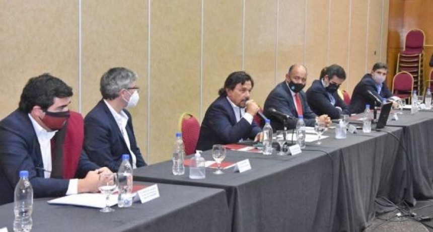 Salta invierte $3.500 millones para reactivar el sector industrial 