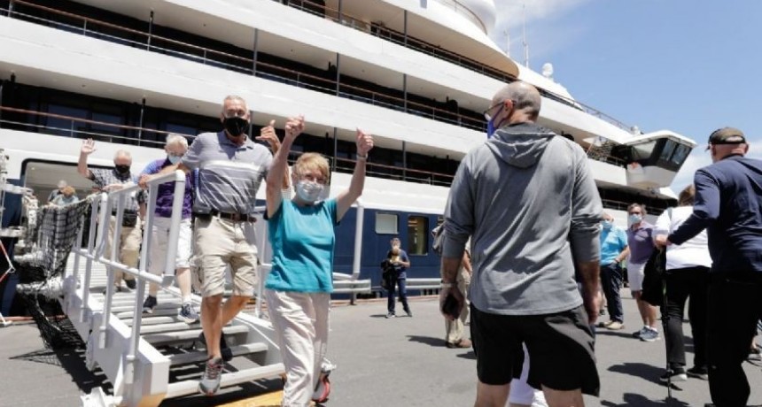 Argentina recibió al primer crucero de turistas