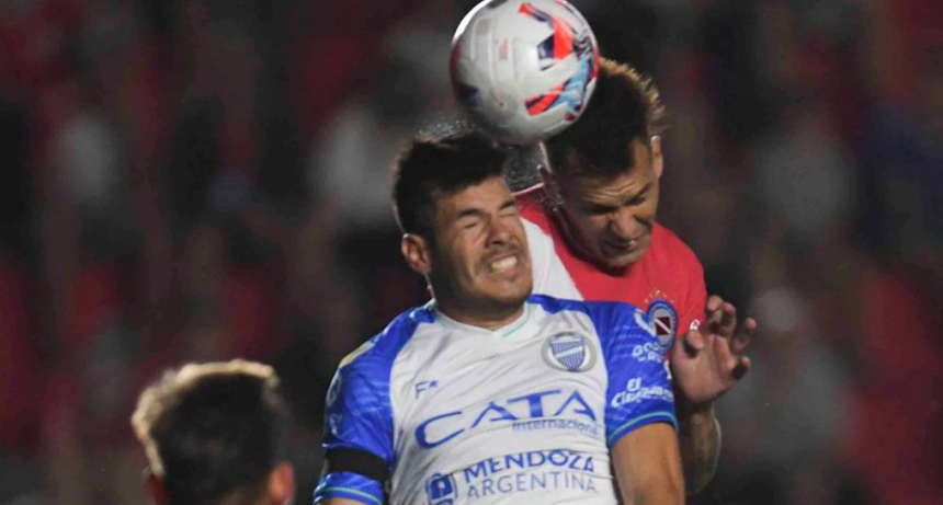 Godoy Cruz igualó 0-0 con Argentinos Juniors en La Paternal