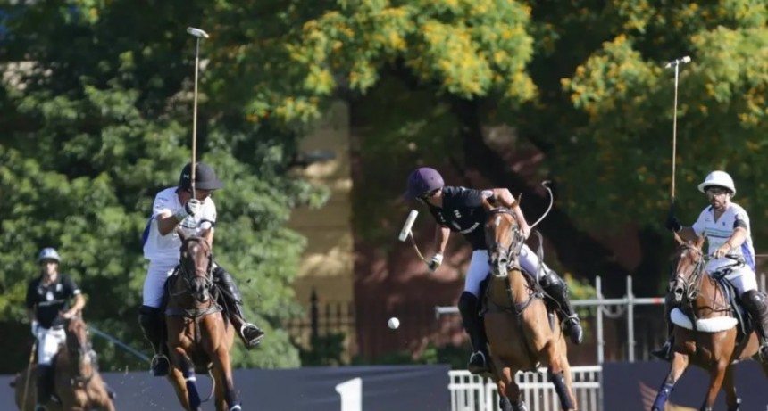 Abierto de Palermo. Ellerstina hizo pesar la diferencia frente a Cria Yatay