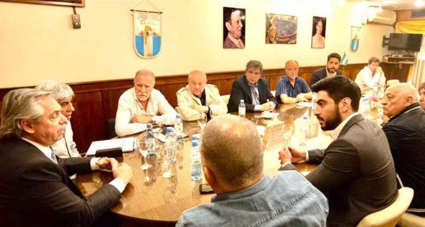 Moyano y otros dirigentes pidieron formar parte del próximo gobierno