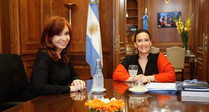 Gabriela Michetti recibió a Cristina Fernandez reunidas por la transición