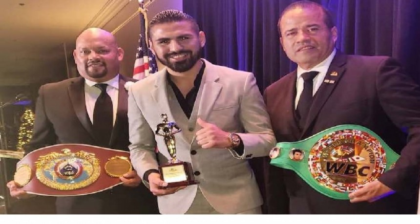 José Ramírez, fue galardonado con el Premio al Atleta del Año