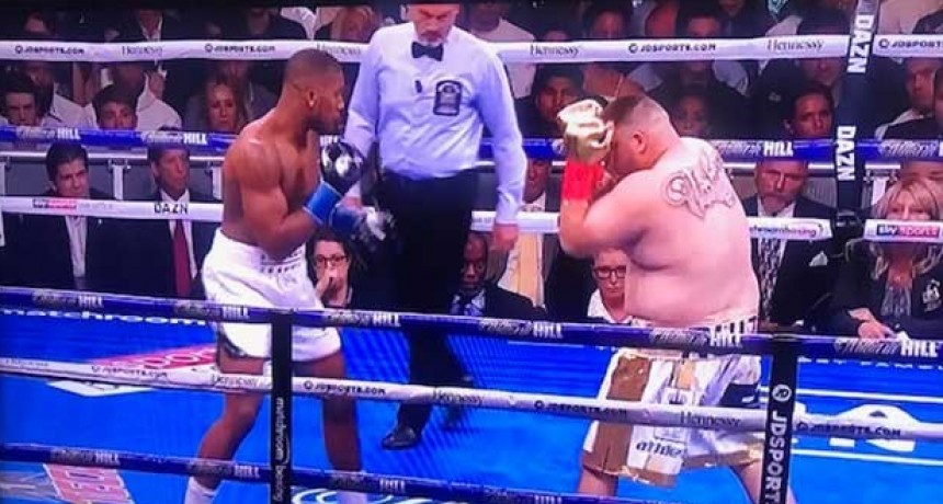 Andy Ruiz debe ser declarado el boxeador del año